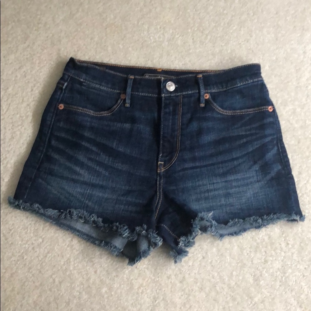 Abercrombie & Fitch Dark Wash Jean Shorts Size 26